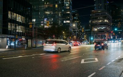 Tesla's taxi zonder stuur rijdt al in Austin